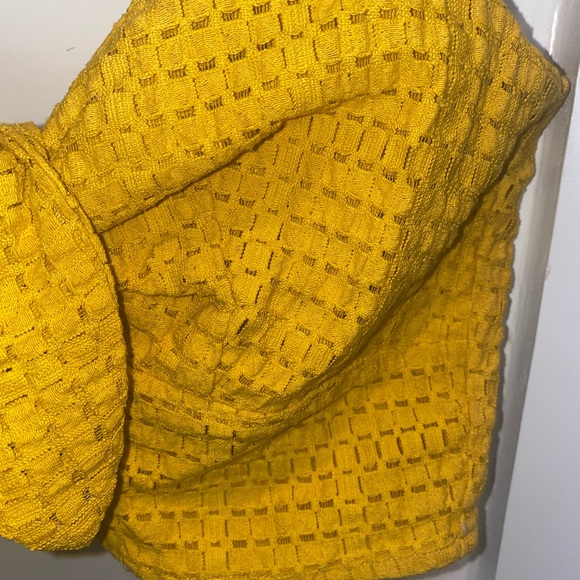 Yellow crop top - Picture 5 of 6